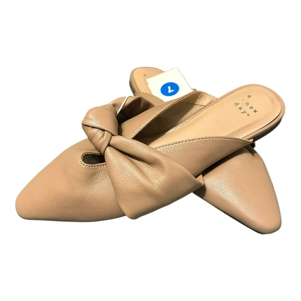 A New Day Nude Knot Mule Flats Pointed Toe Slip On Shoes Size 7
